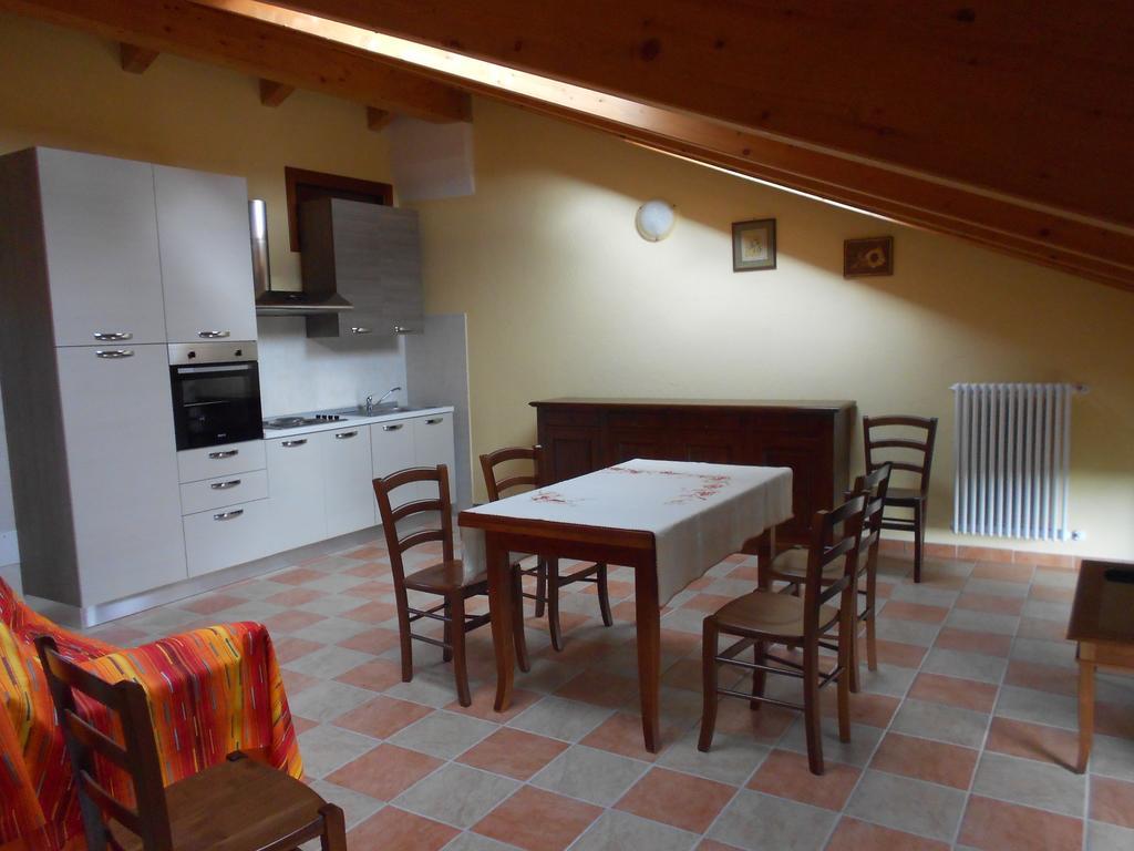 Agriturismo Monrabbioso Apartment Cereseto Стая снимка