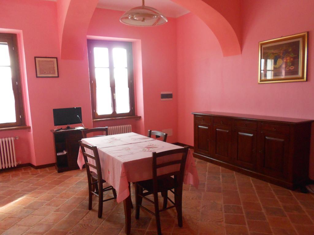 Agriturismo Monrabbioso Apartment Cereseto Стая снимка