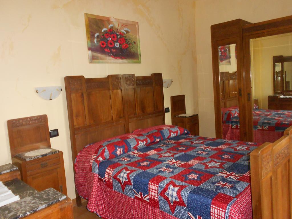 Agriturismo Monrabbioso Apartment Cereseto Стая снимка