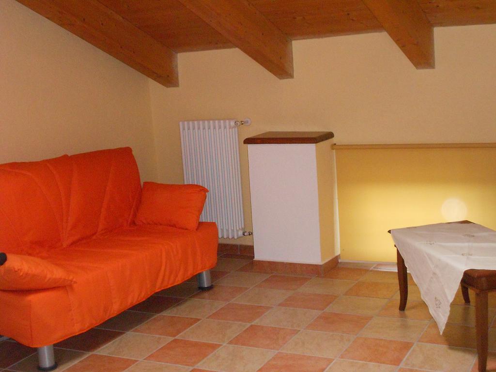 Agriturismo Monrabbioso Apartment Cereseto Стая снимка